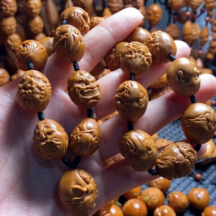 吊坠橄榄核骄**火恶僧手持