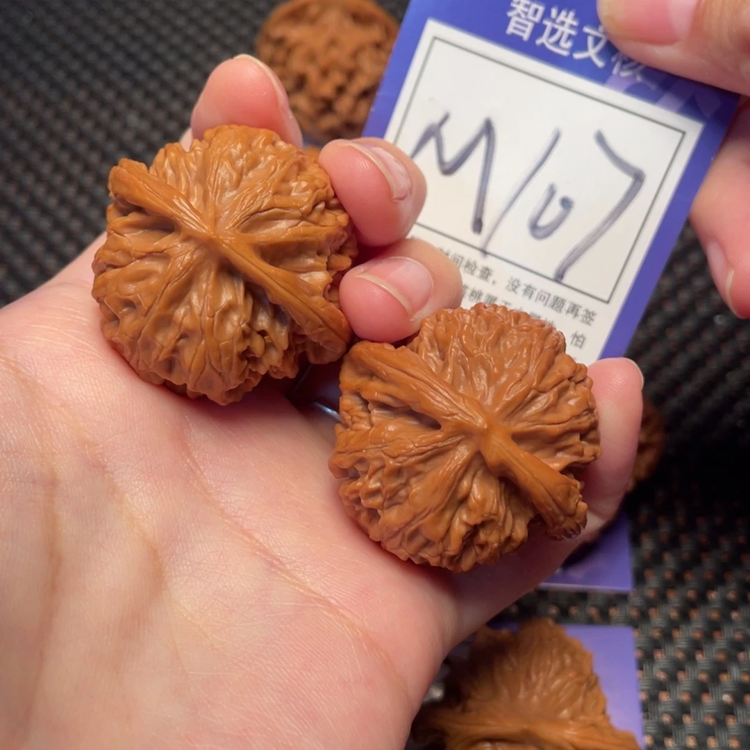 把件桃核M107号宫灯39