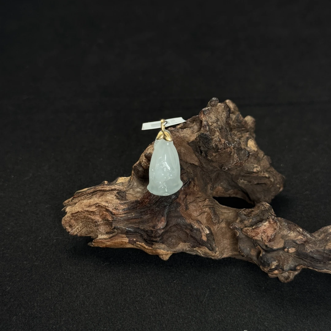 【诚翠拍品第九十八期午】翡翠41吊坠BYT70160银