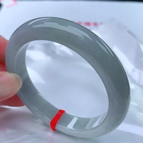 翡翠手镯未镶嵌72 号翡翠手镯