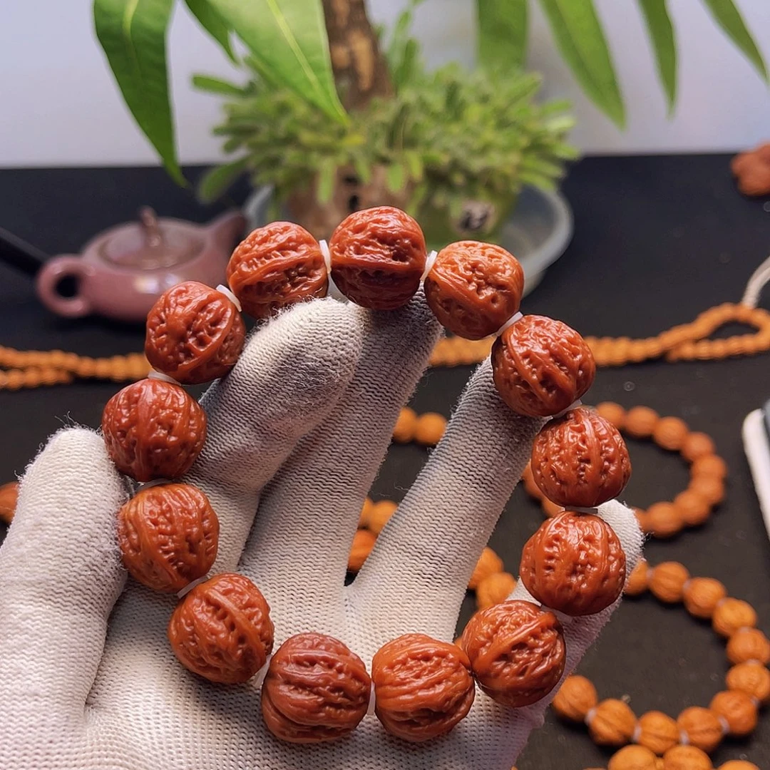 z***文玩核桃手串核桃手串