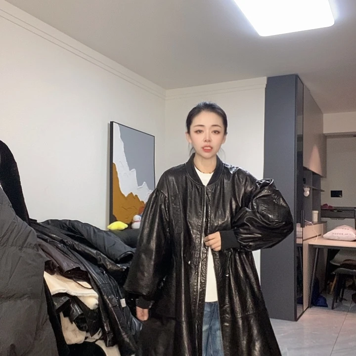 小牛皮油蜡羽绒均码130斤