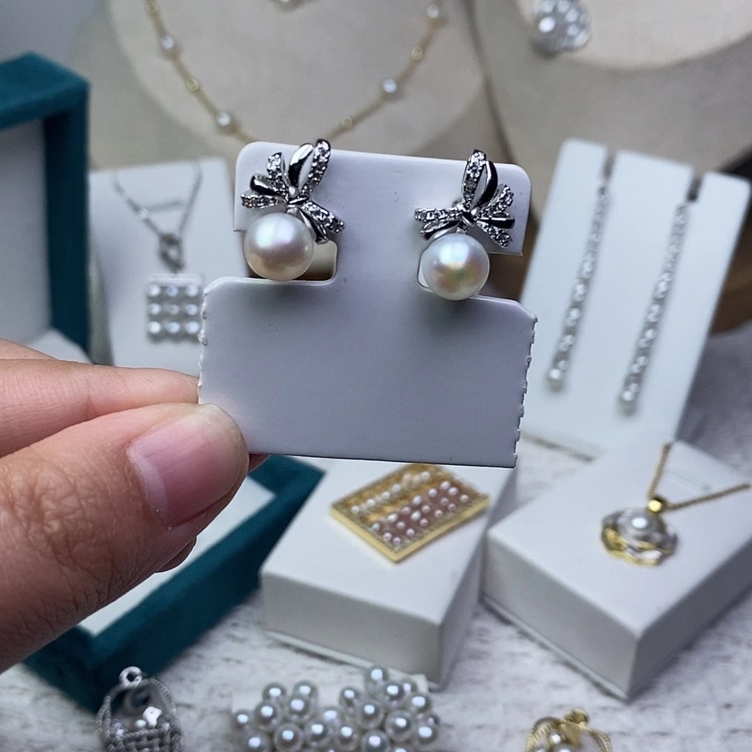 银S925镶嵌淡水珍珠耳饰