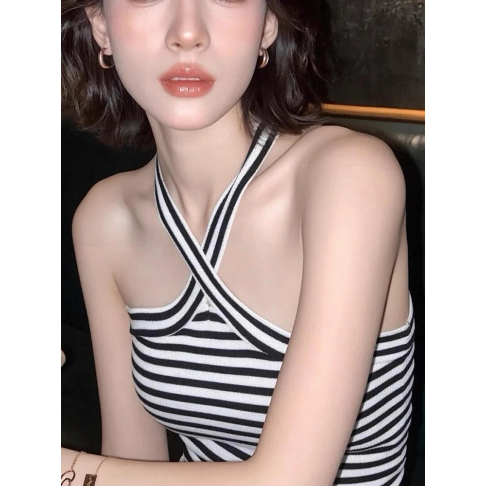 惊艳感满满！条纹交叉挂脖冰丝针织吊带小背心女小众无袖美背上衣