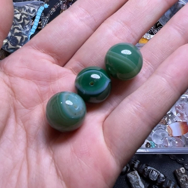 玛瑙/玉髓未镶嵌珠宝半成品