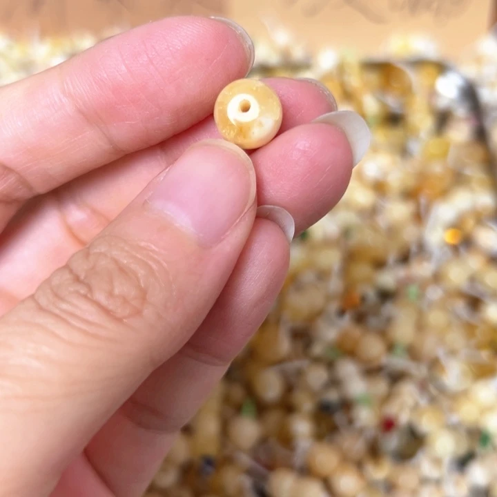 裸石蜜蜡未镶嵌9.2mm一个