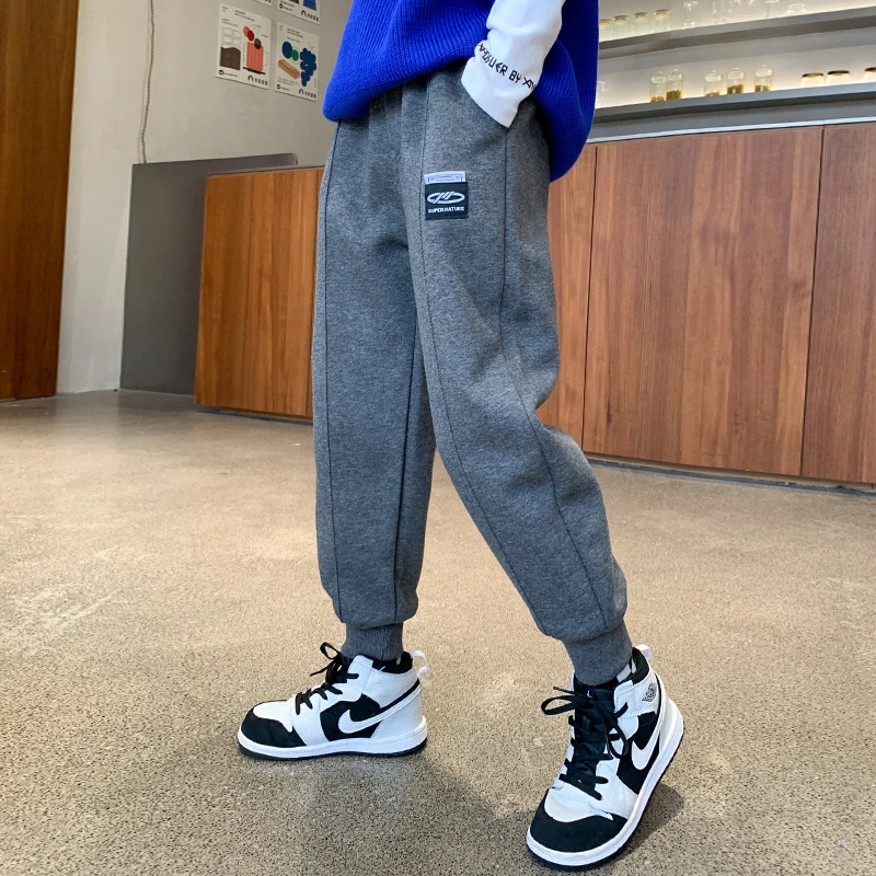 童装6儿童运动裤春秋2025新款卫裤中大潮童宽松休闲长裤9男童裤子