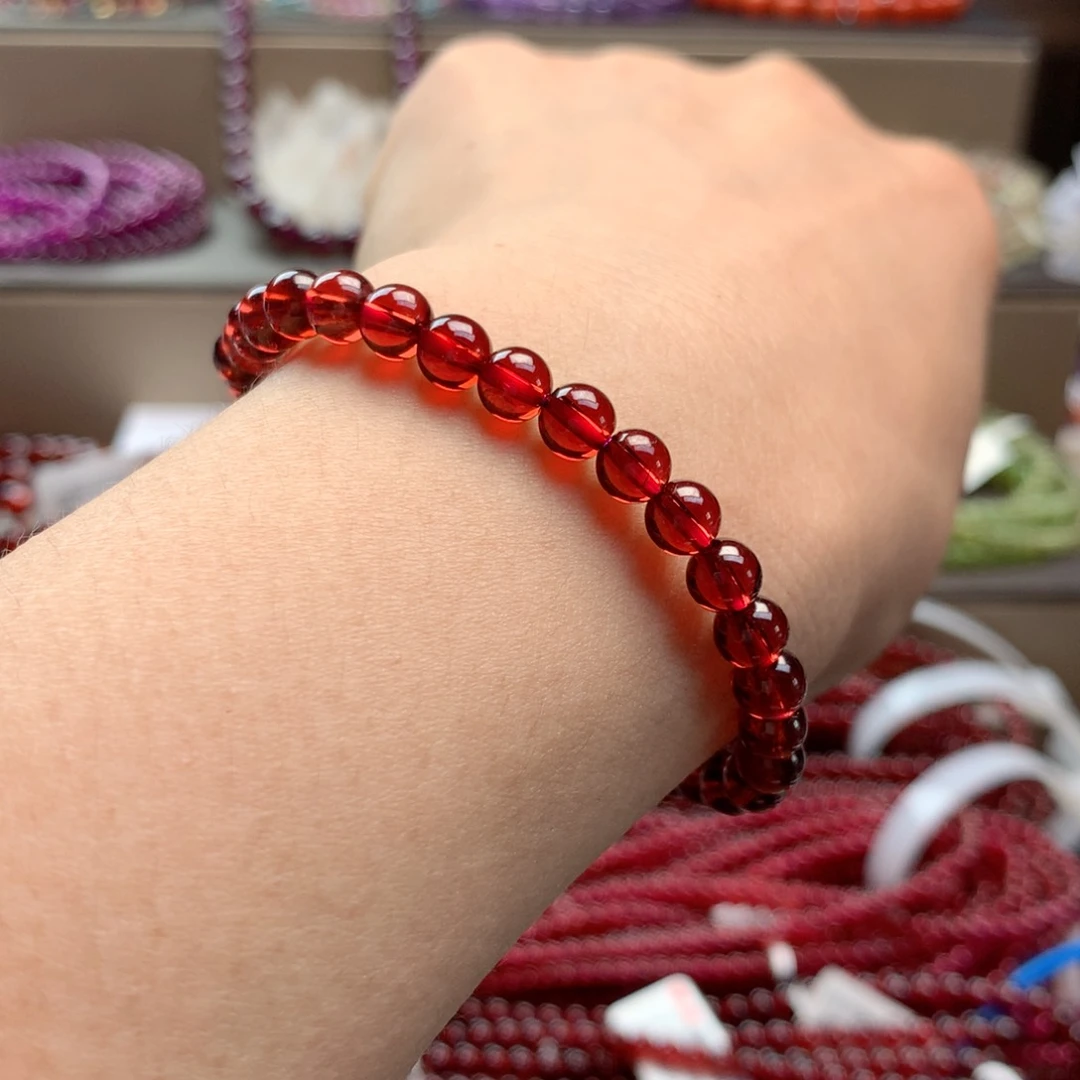 ****丶石榴石手串未镶嵌5.5