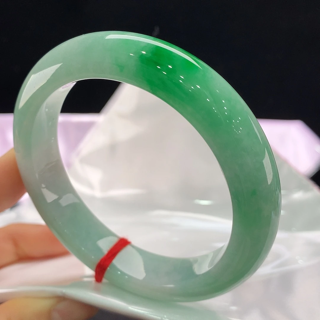 翡翠未镶嵌手镯0002