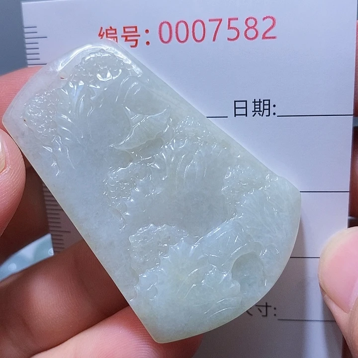 翡翠颈饰未镶嵌一