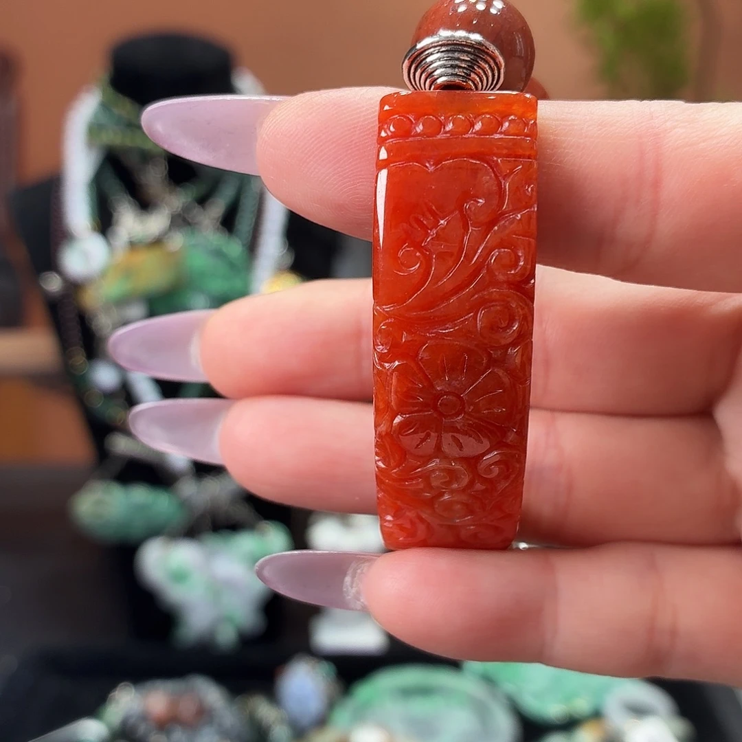 翡翠未镶嵌耳饰手串