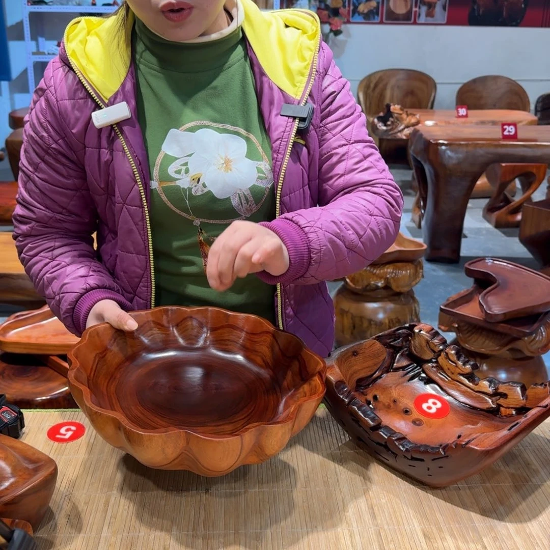 【闪购商品】经**生香樟实木果盘一个