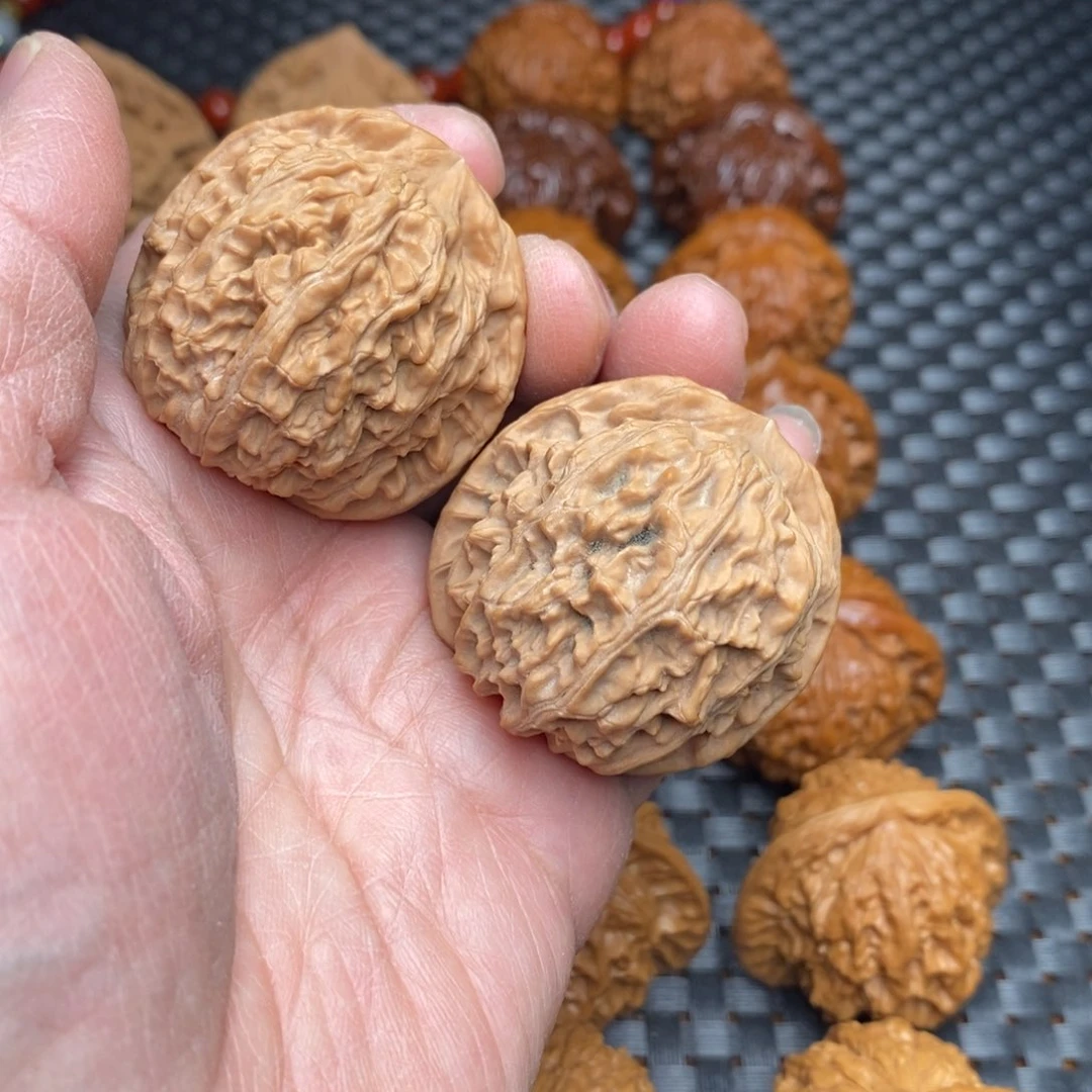 文玩核桃把件泊****o野生