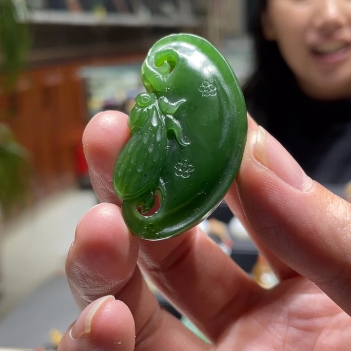 和田玉（碧玉）未镶嵌颈饰