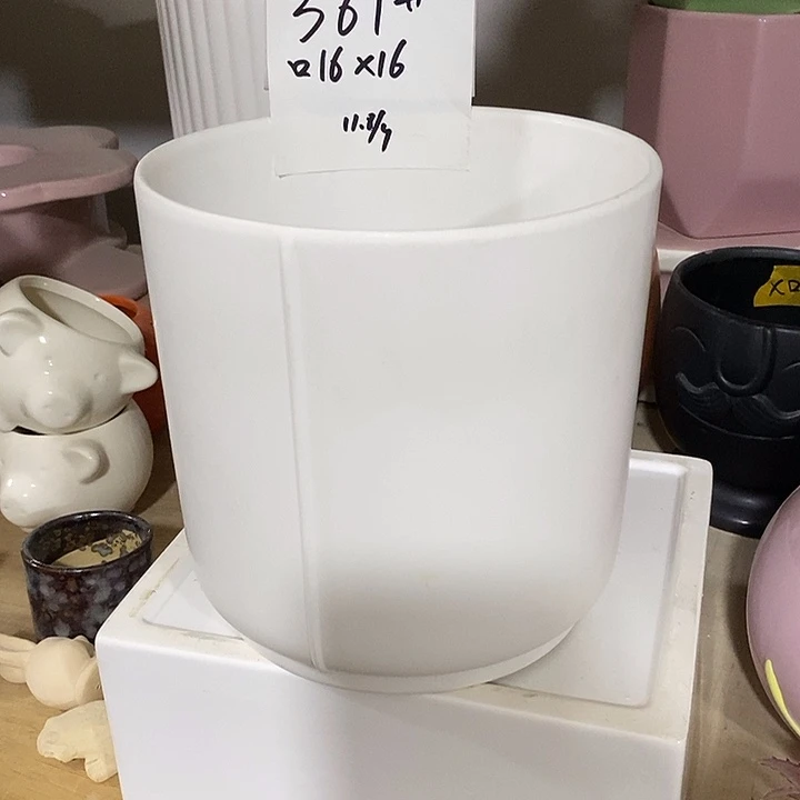 摆件陶盆有孔 微瑕介意勿拍