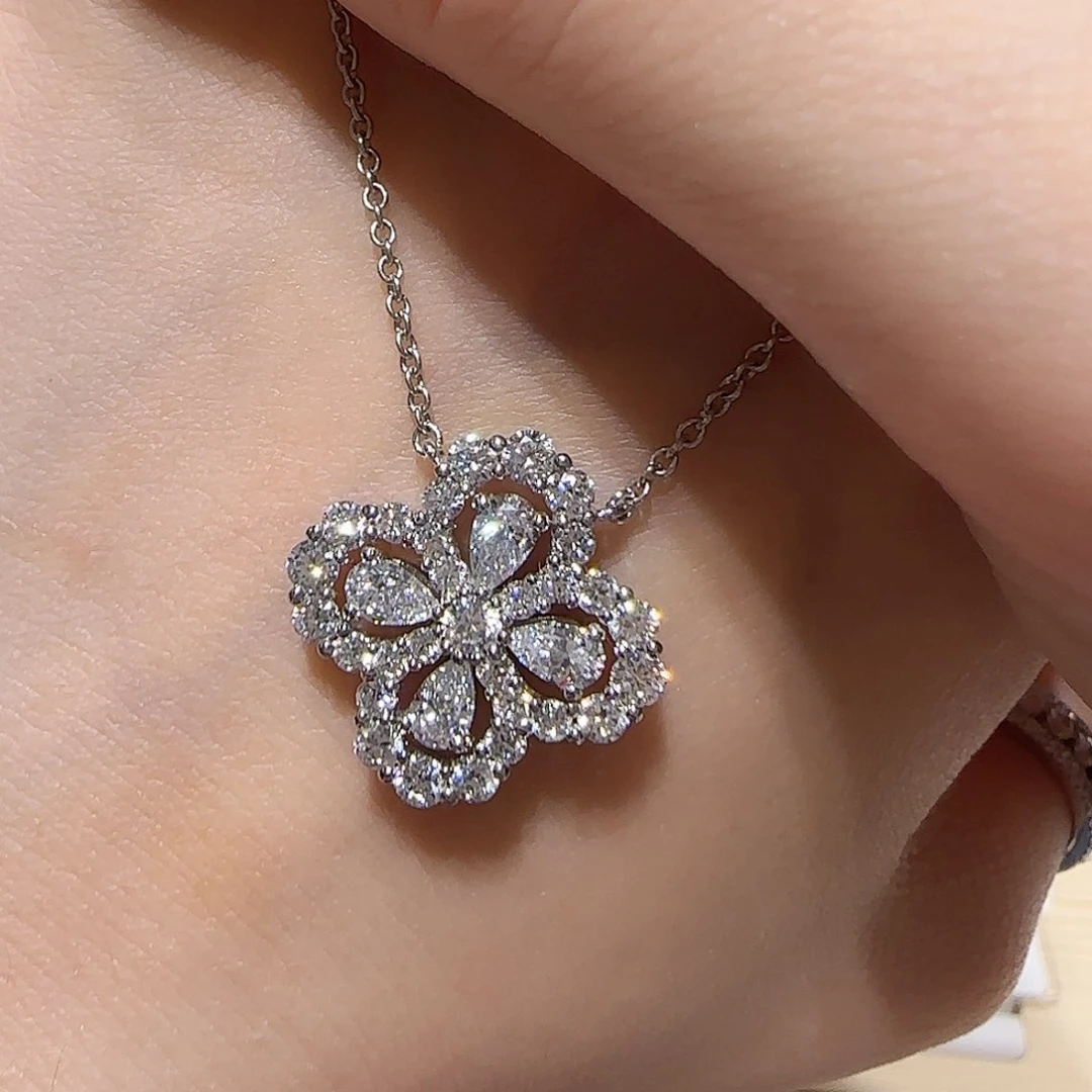 江***颜铂Pt950镶嵌实验室培育钻石四叶草大号项链