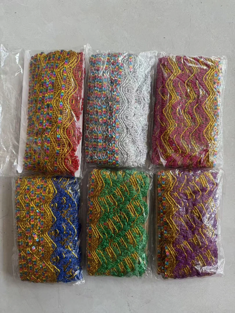 彩色布花边折纸装花边布