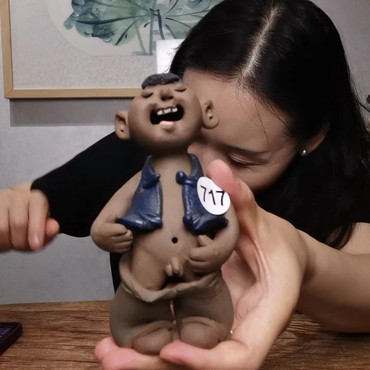 千***>紫砂不规则羲娲娃系列作品撒尿站娃