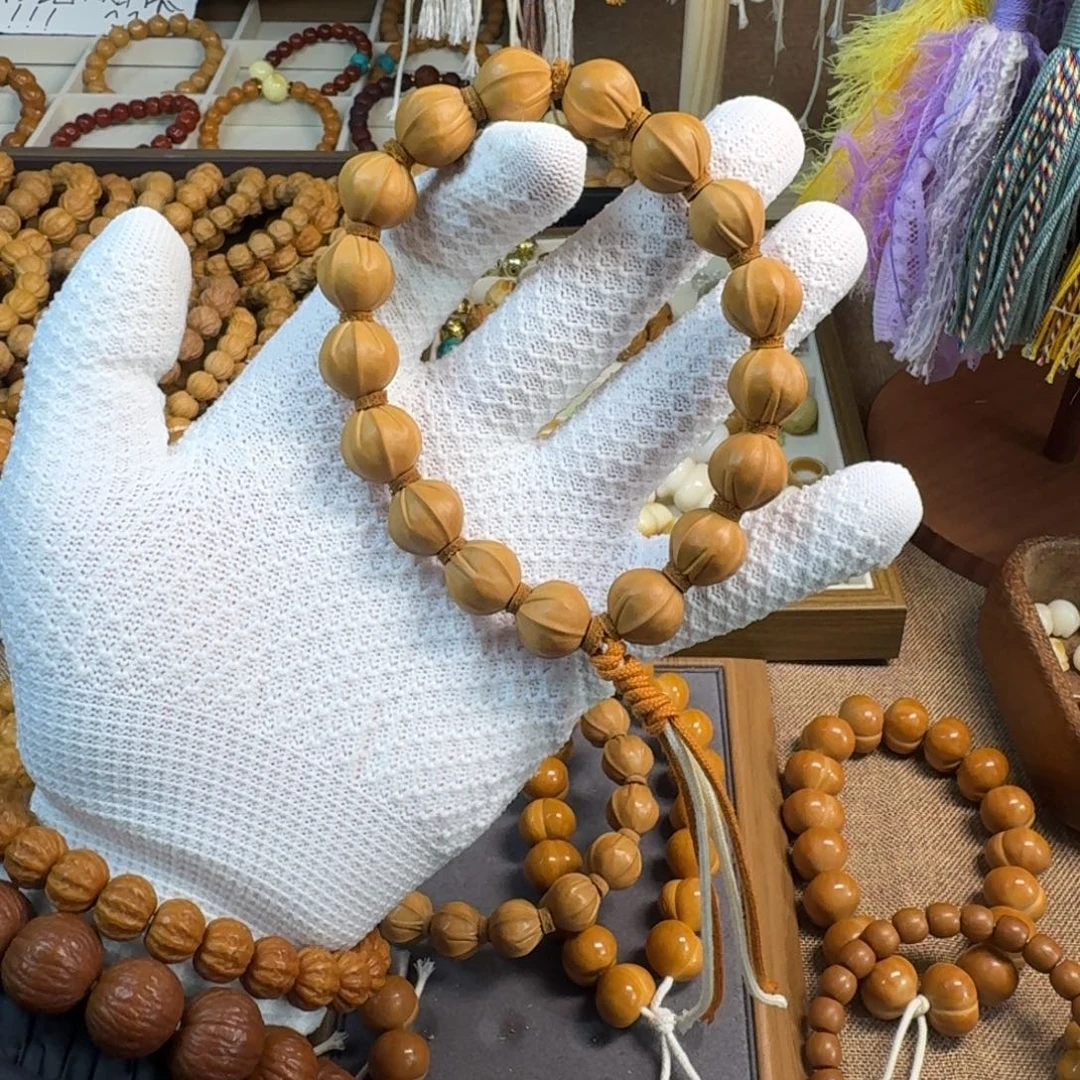 海***嘴吊坠猴头核桃全品铁核