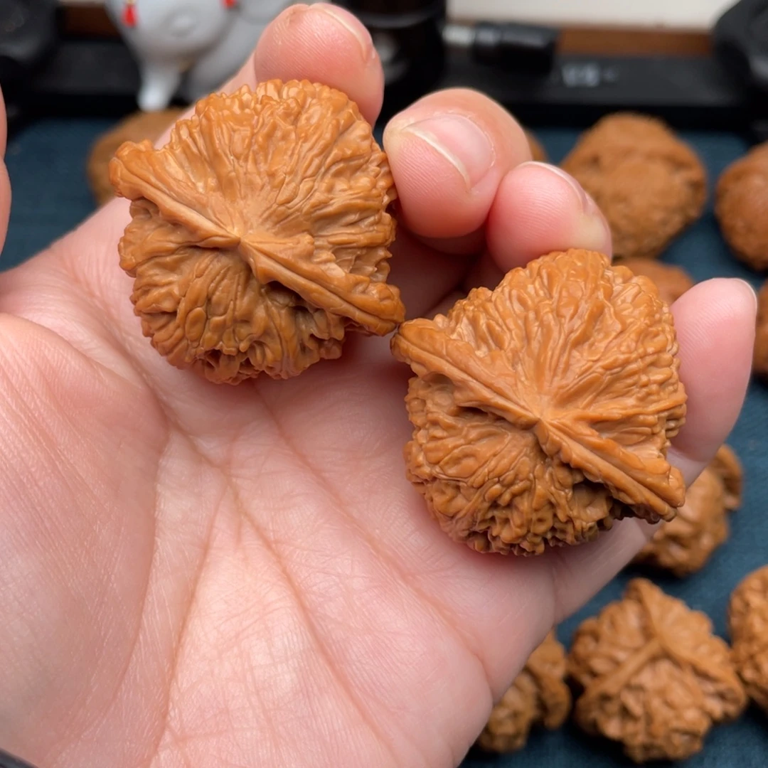 文玩核桃把件全品山地球白41