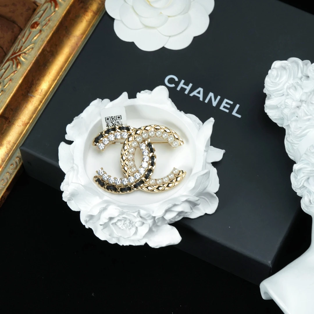 95新 Chanel/香奈儿 柚礼中古/香奈儿皮穿双C珍珠胸针LZ503474