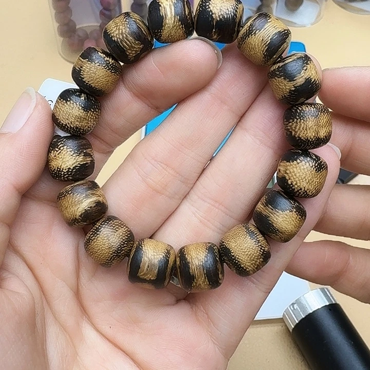 沉香沉香碎屑10000