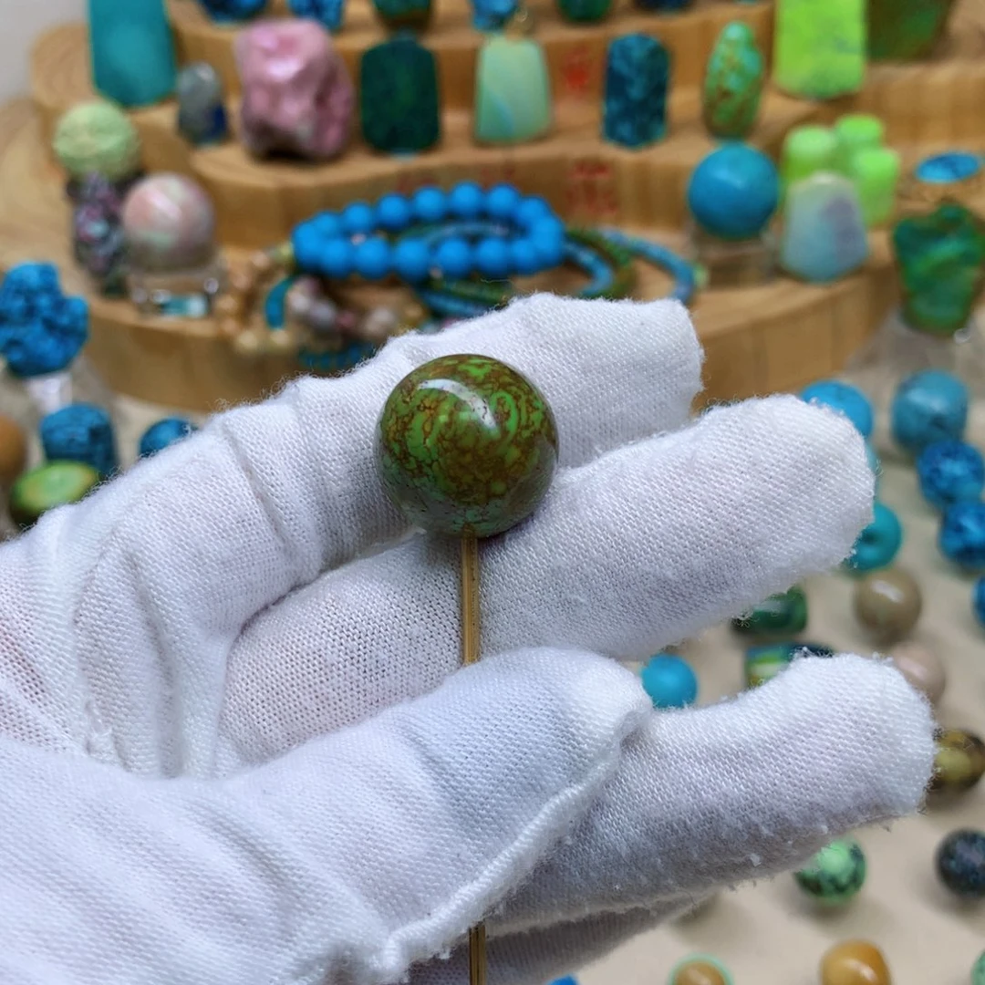 绿松石未镶嵌三彩随行