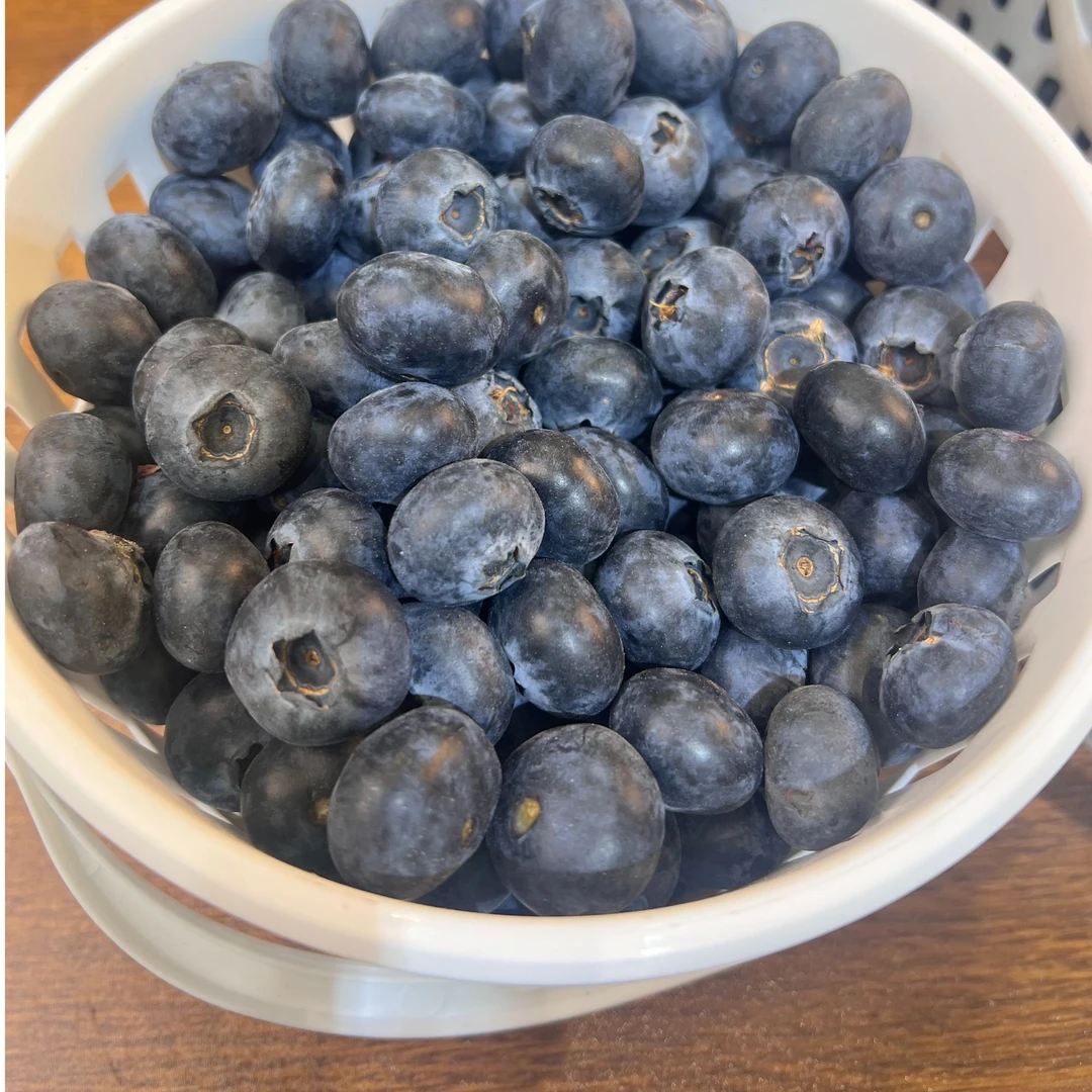 【400g福利】 丹东带枝花香蓝莓 16-18mm 脆甜新鲜云南省