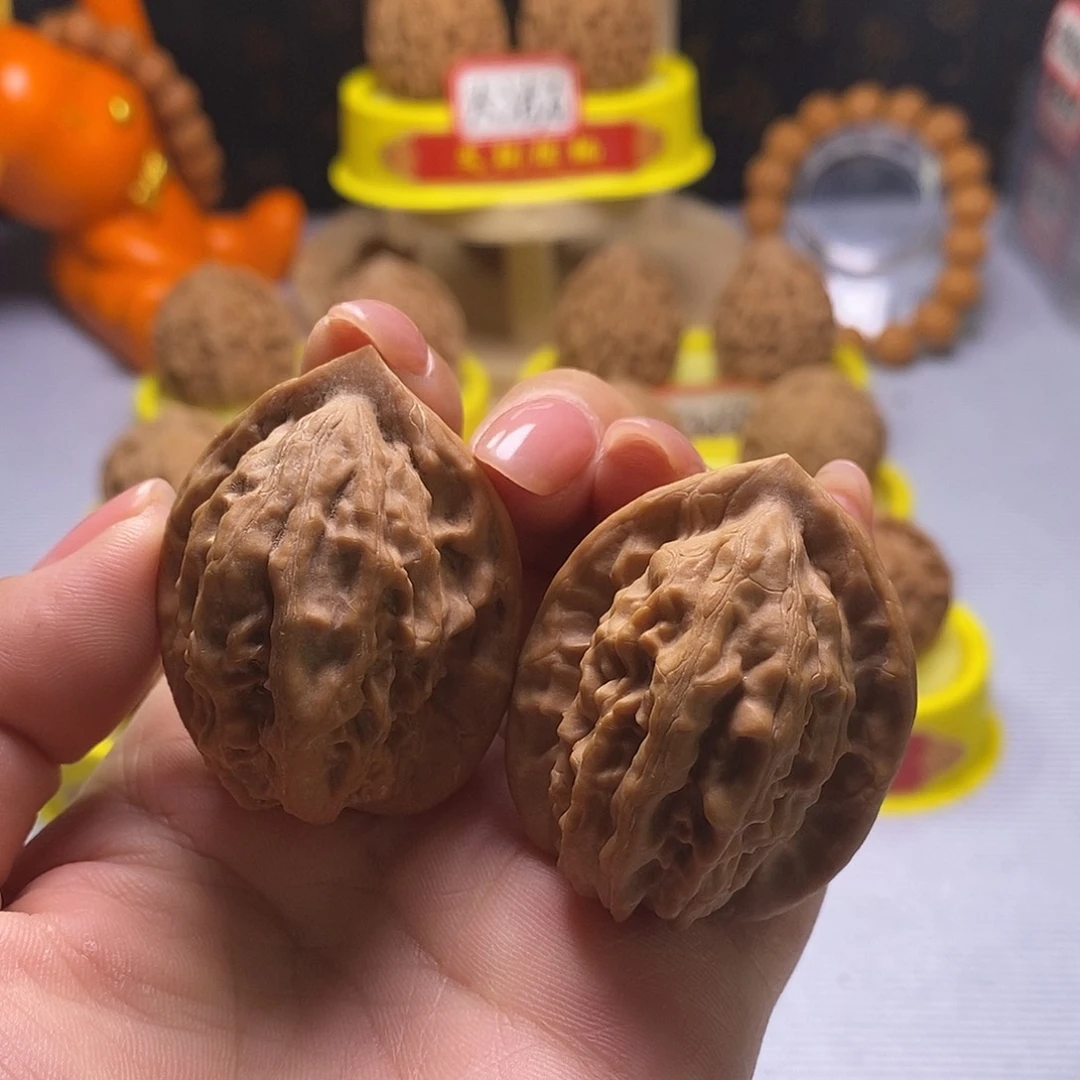 把件文玩核桃07大红袍36尺全品