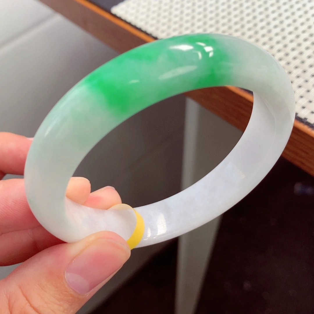 未镶嵌手镯翡翠缅甸翡翠