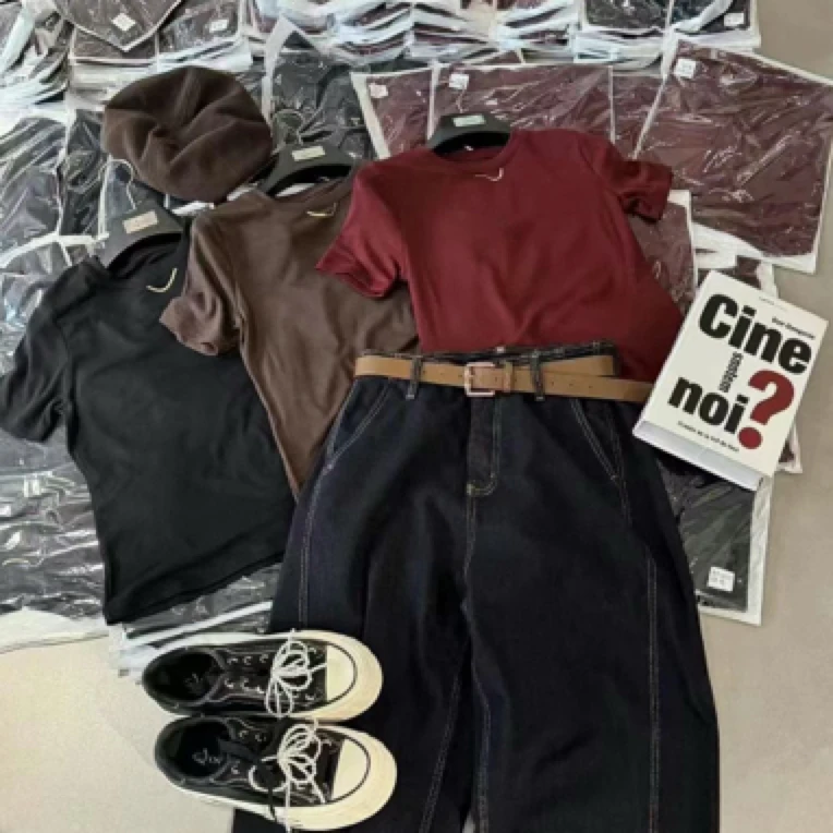 《超有钱T》超舒适柔软光版百搭金牌T