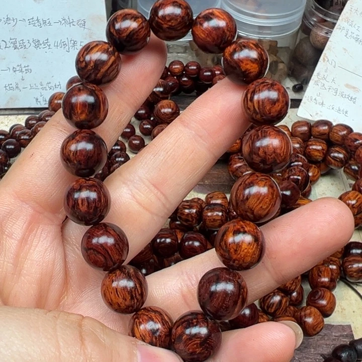 木海南红降12圆珠黑金底天花板