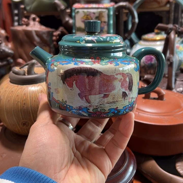 紫砂茶壶紫砂壶收藏起来吧