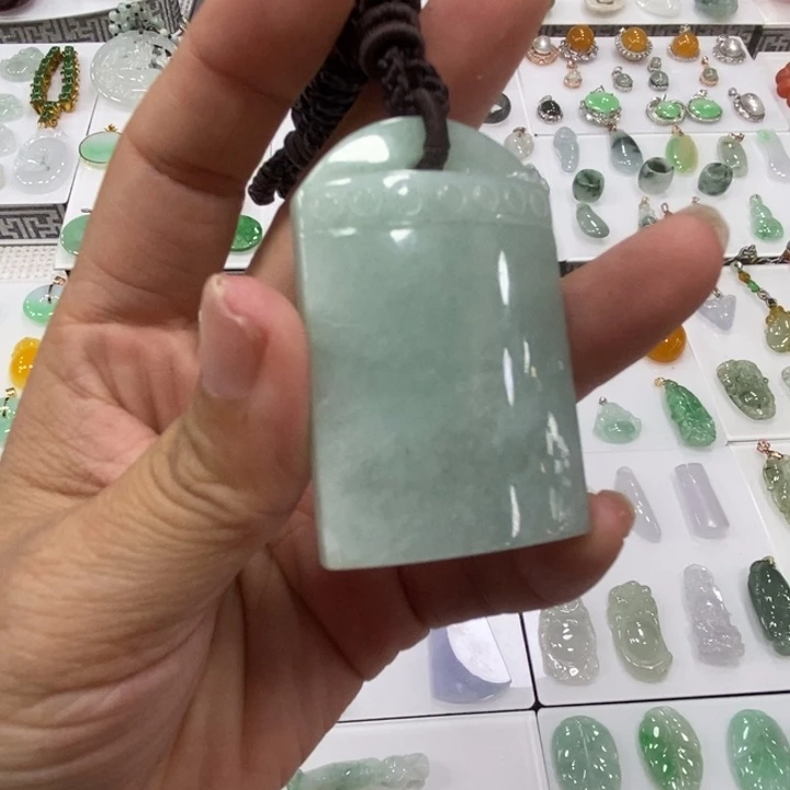 翡翠未镶嵌吊坠(赠链)缅甸翡翠a货无事牌