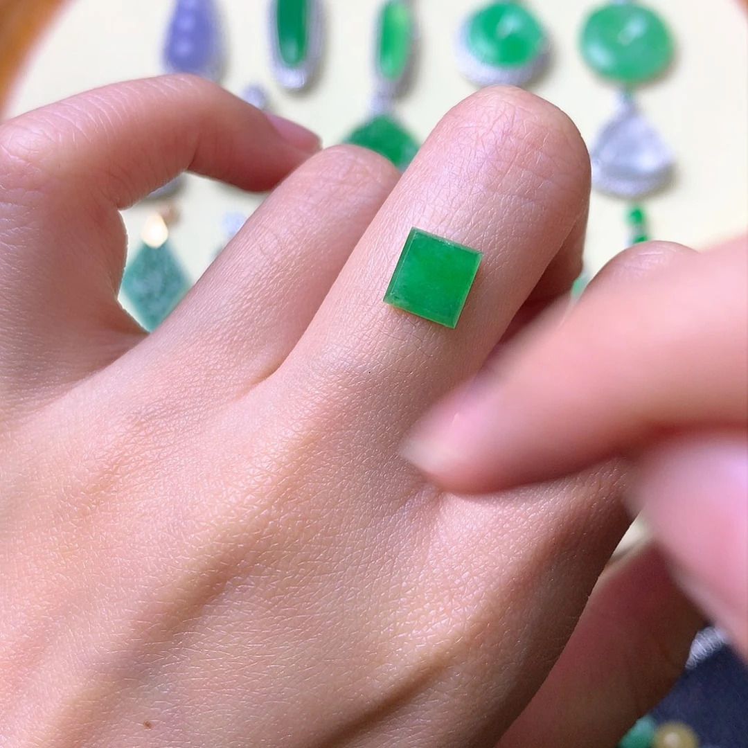 定制翡翠未镶嵌裸玉