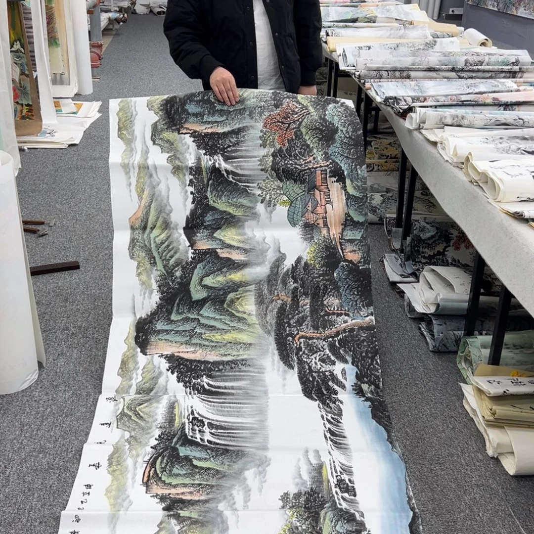 国画卖字画的小老板