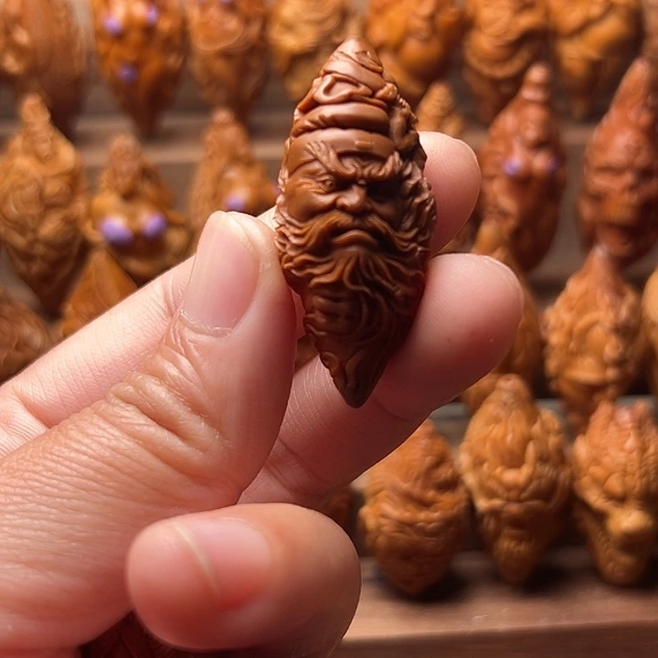 渡***.吊坠橄榄核橄榄核