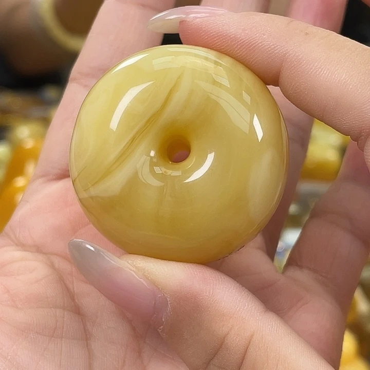 琥珀未镶嵌珠宝奇石琥珀h49