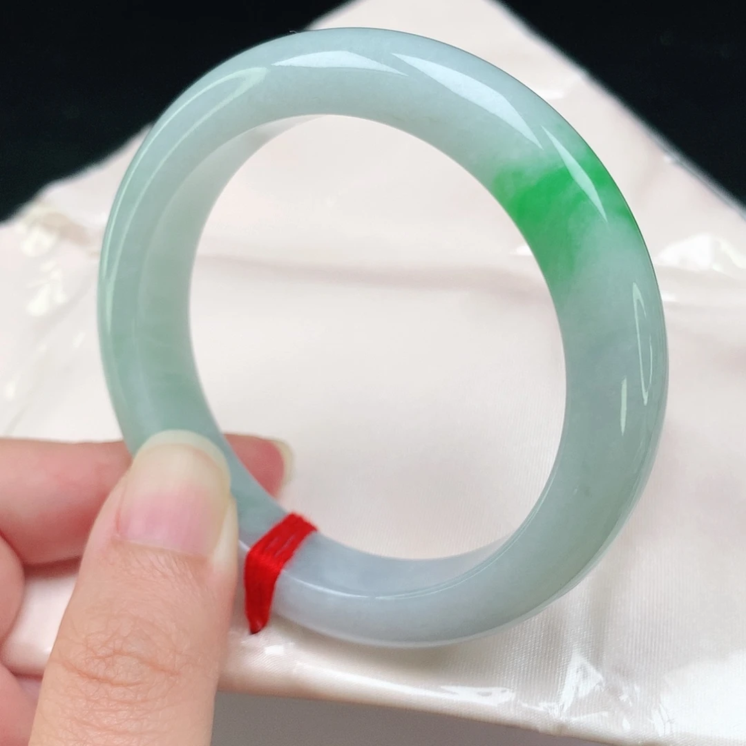 翡翠手镯未镶嵌54+圈5755