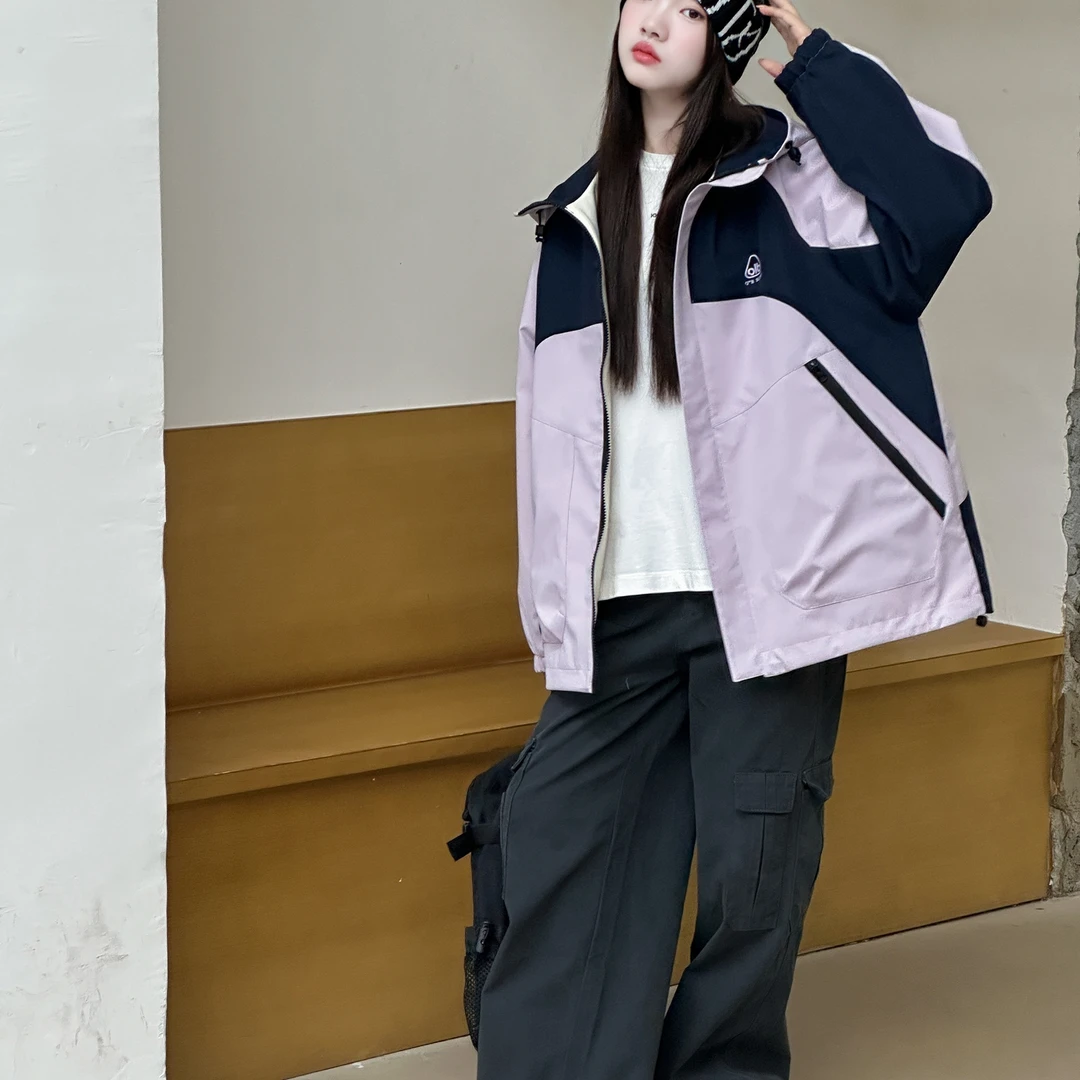 2513  深秋款双面穿拼色字母大口袋连帽派克服