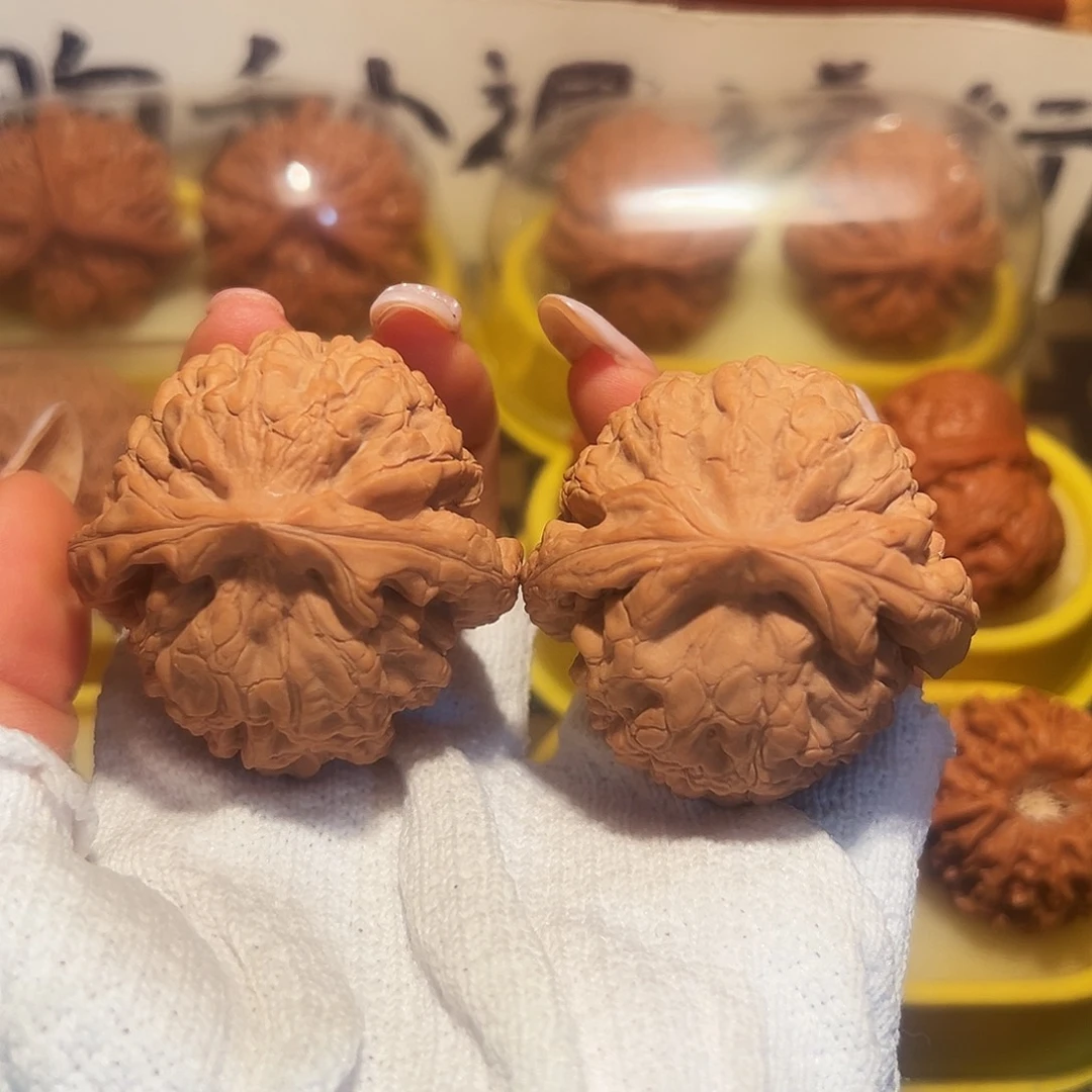 文玩核桃吊坠48全品龙鼎