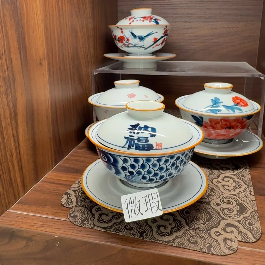 釉下手手绘茶具微瑕
