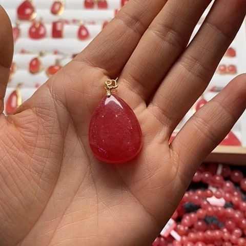 菱锰矿（红纹石）颈饰18K金镶嵌