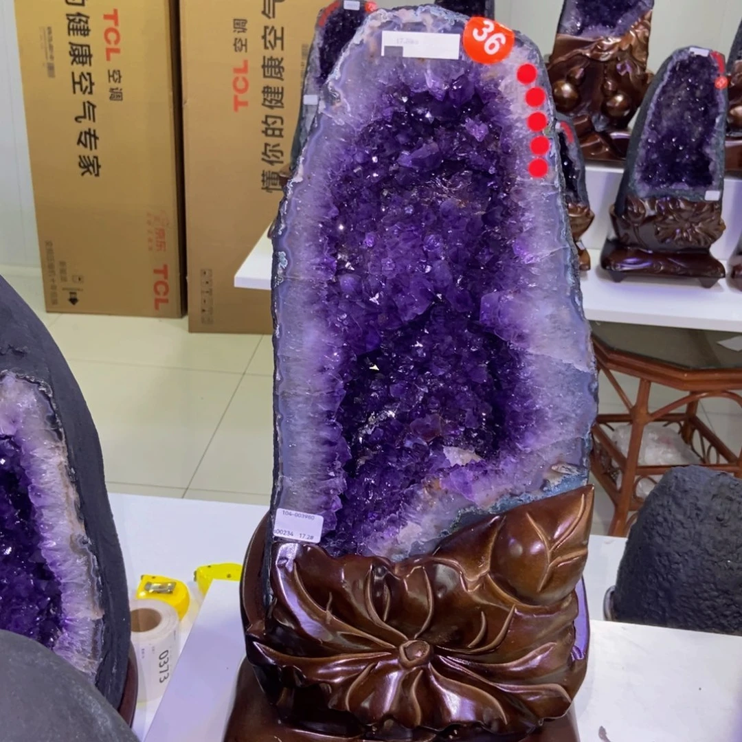 未镶嵌水晶大型摆件（非配饰）