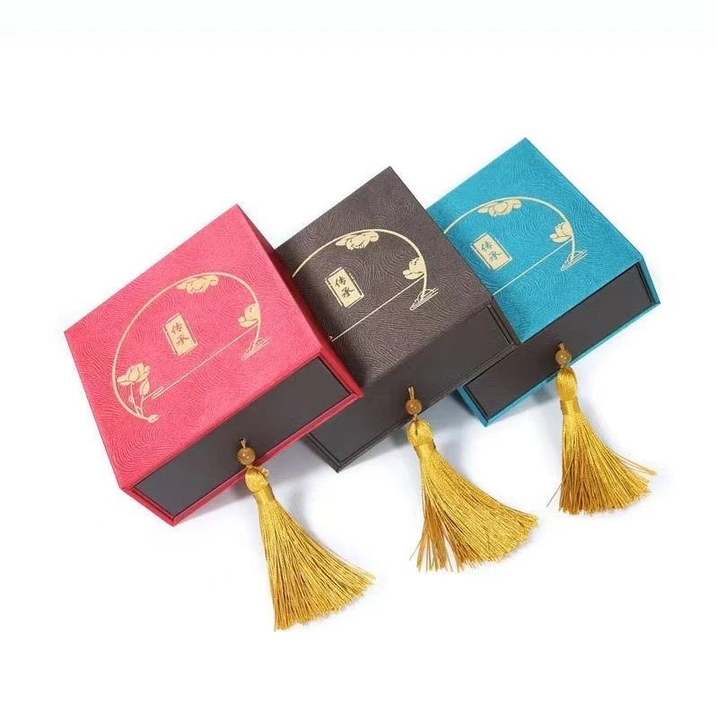 精美礼盒  佰练唣红呗绿0