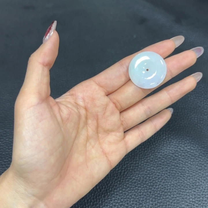 翡翠未镶嵌颈饰翡翠平安扣