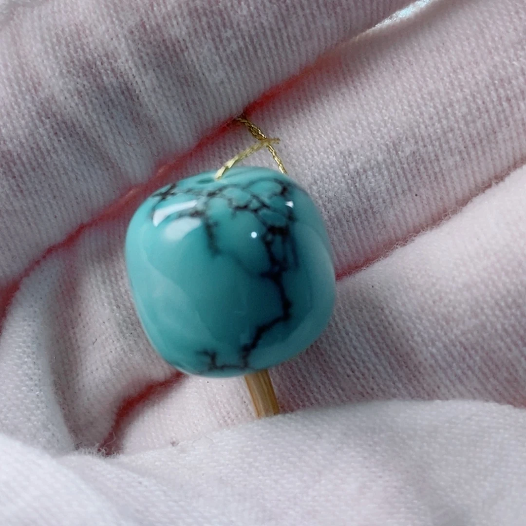 绿松石配饰未镶嵌