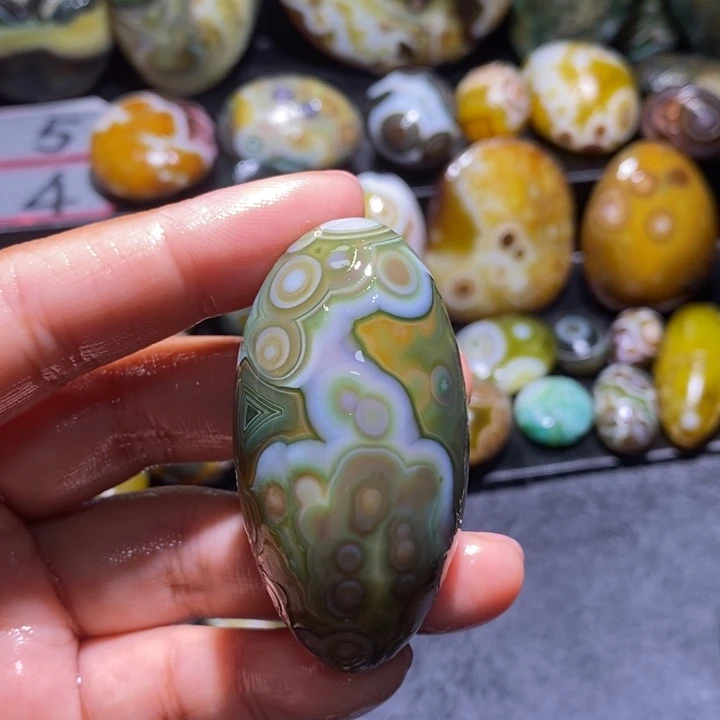 玛瑙/玉髓未镶嵌珠宝半成品42