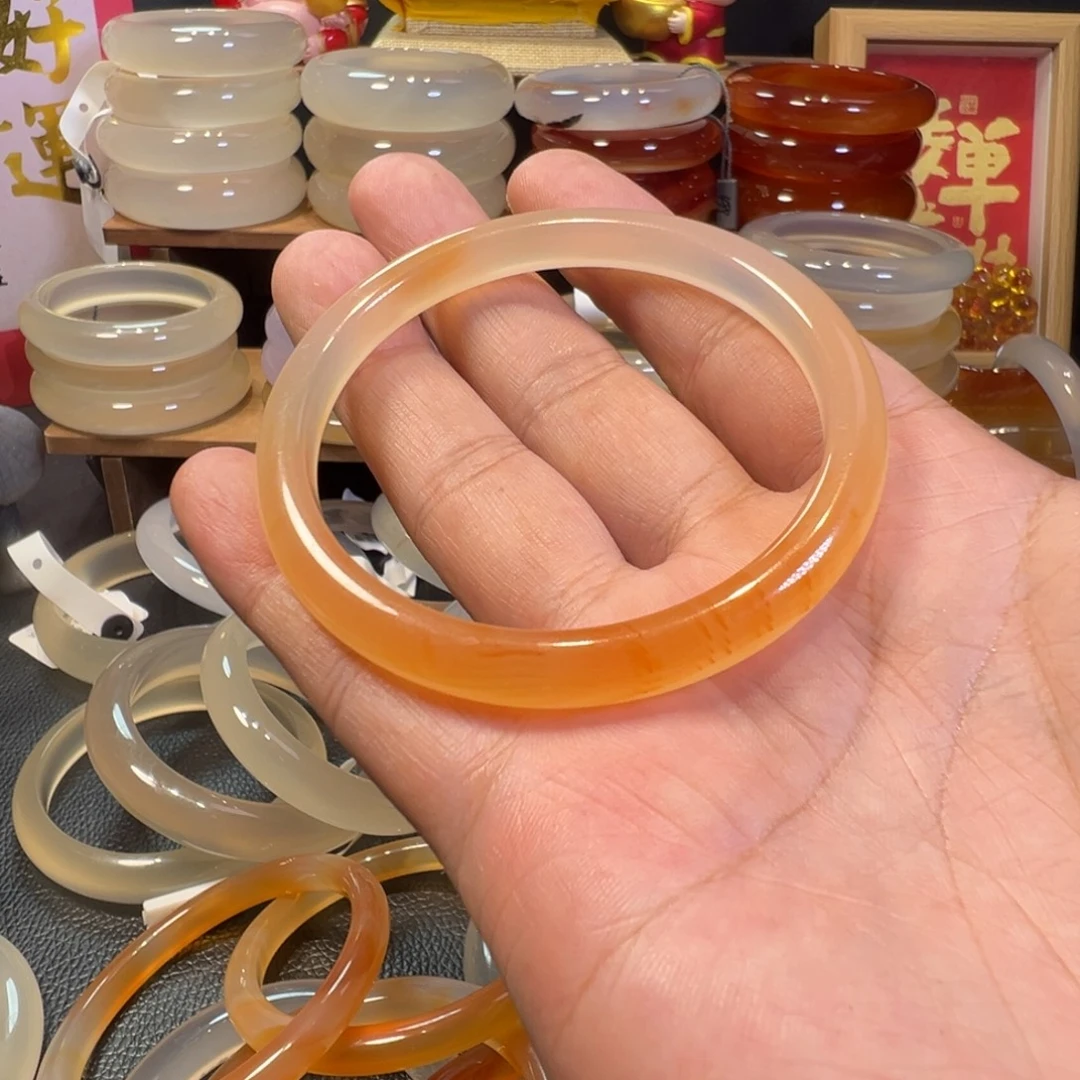 松***刹手镯玛瑙/玉髓未镶嵌