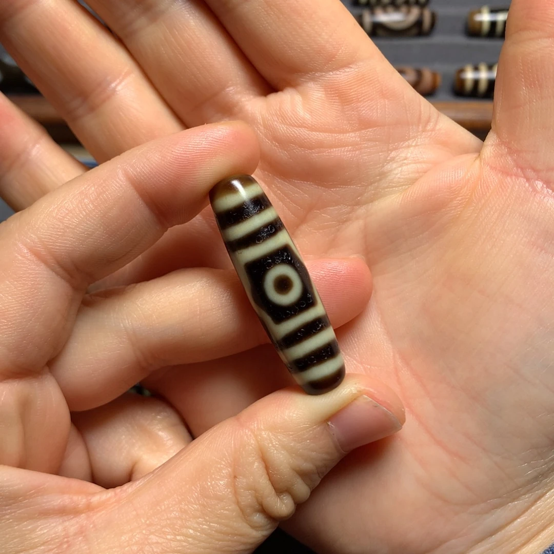 餐***吴玛瑙/玉髓未镶嵌吊坠(不含链)